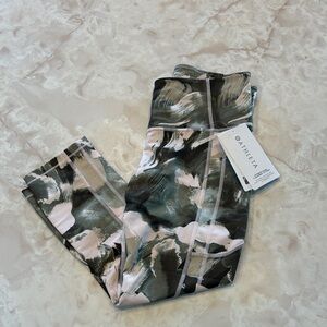 ATHLETA Ultimate Stash ll Textured 7/8 Tight